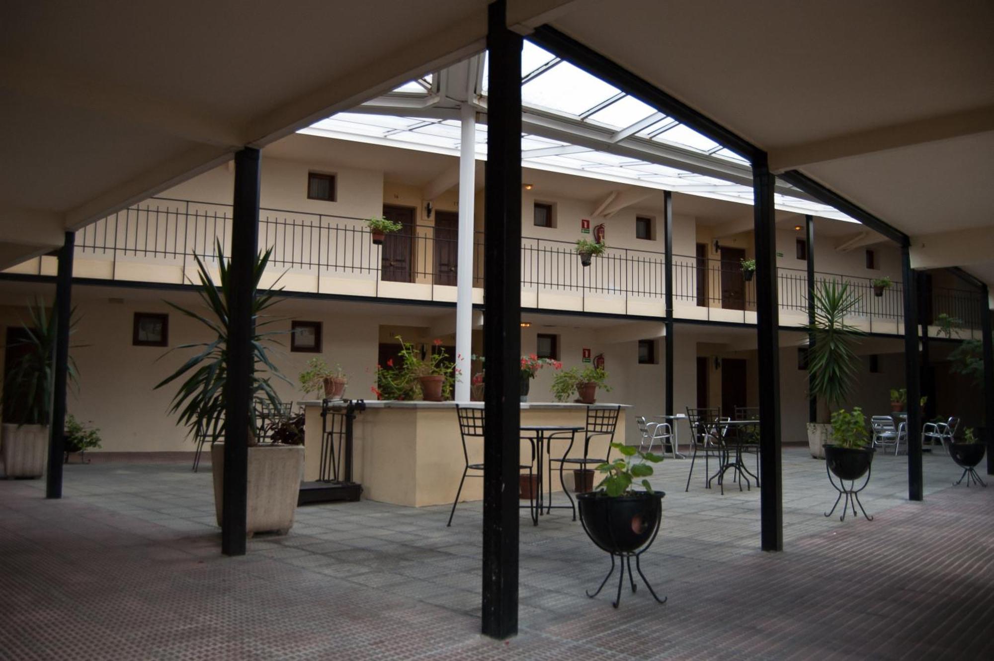 Hotel Urgain Oronoz-Mugaire Dış mekan fotoğraf
