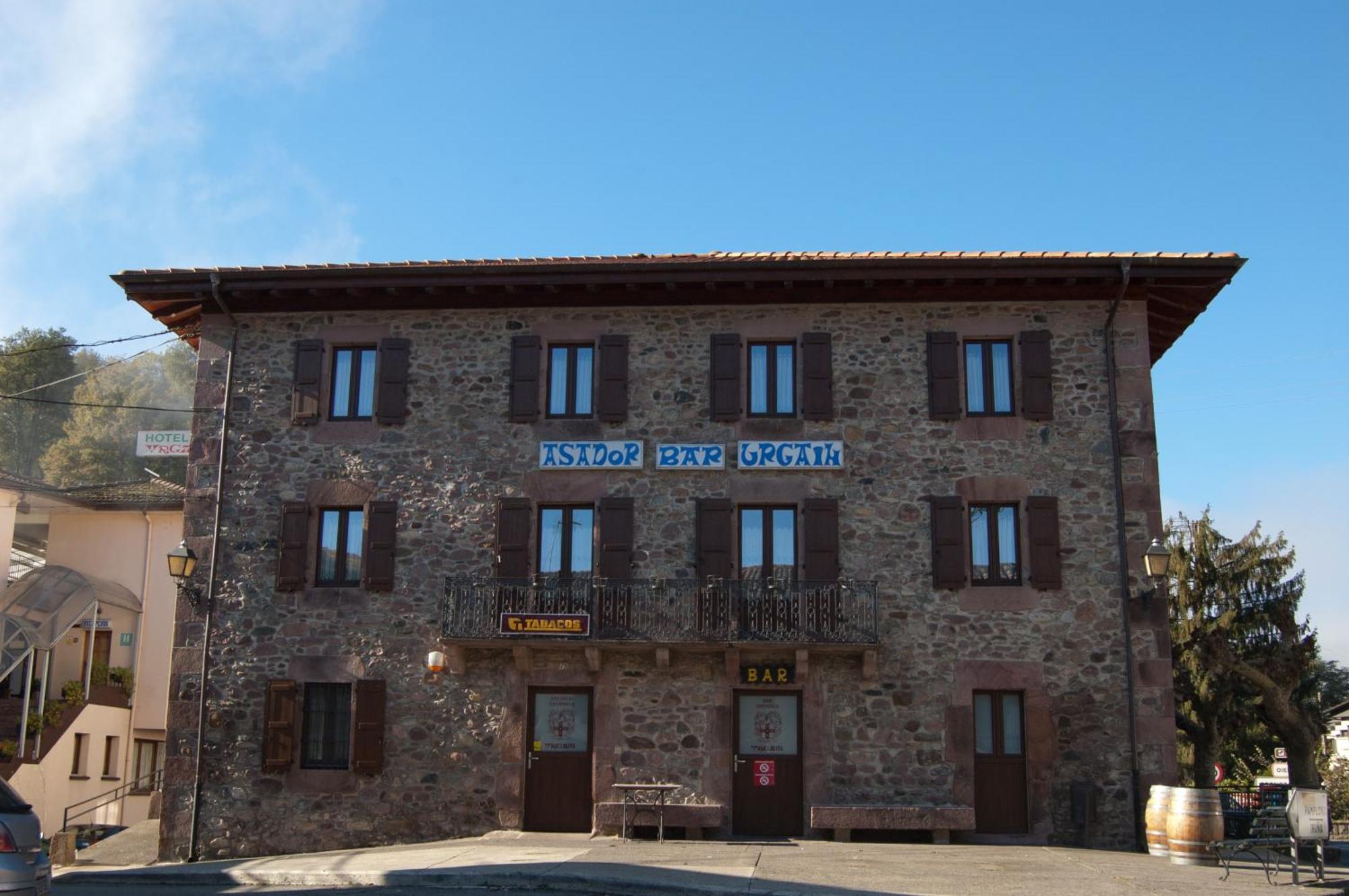 Hotel Urgain Oronoz-Mugaire Dış mekan fotoğraf