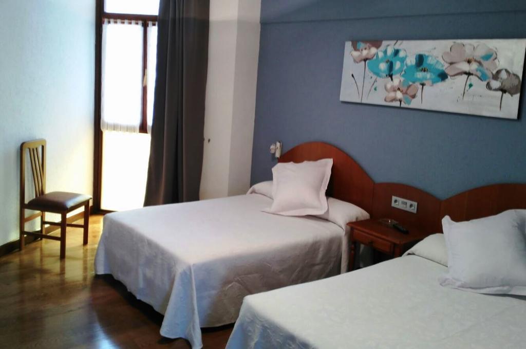 Hotel Urgain Oronoz-Mugaire Dış mekan fotoğraf